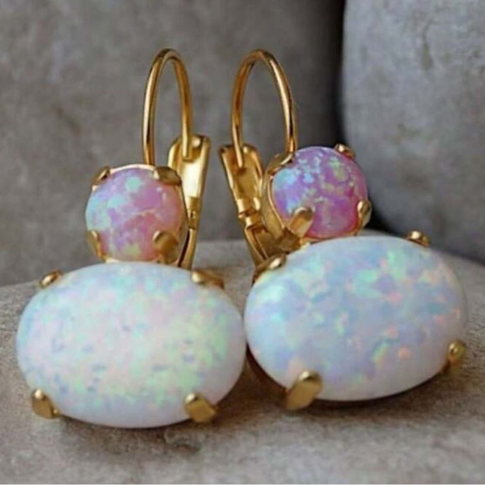 Vintage style pink hoop earrings M112